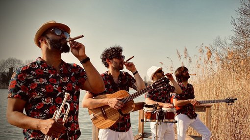 Gruppenfoto der Band Sea Sex N Son